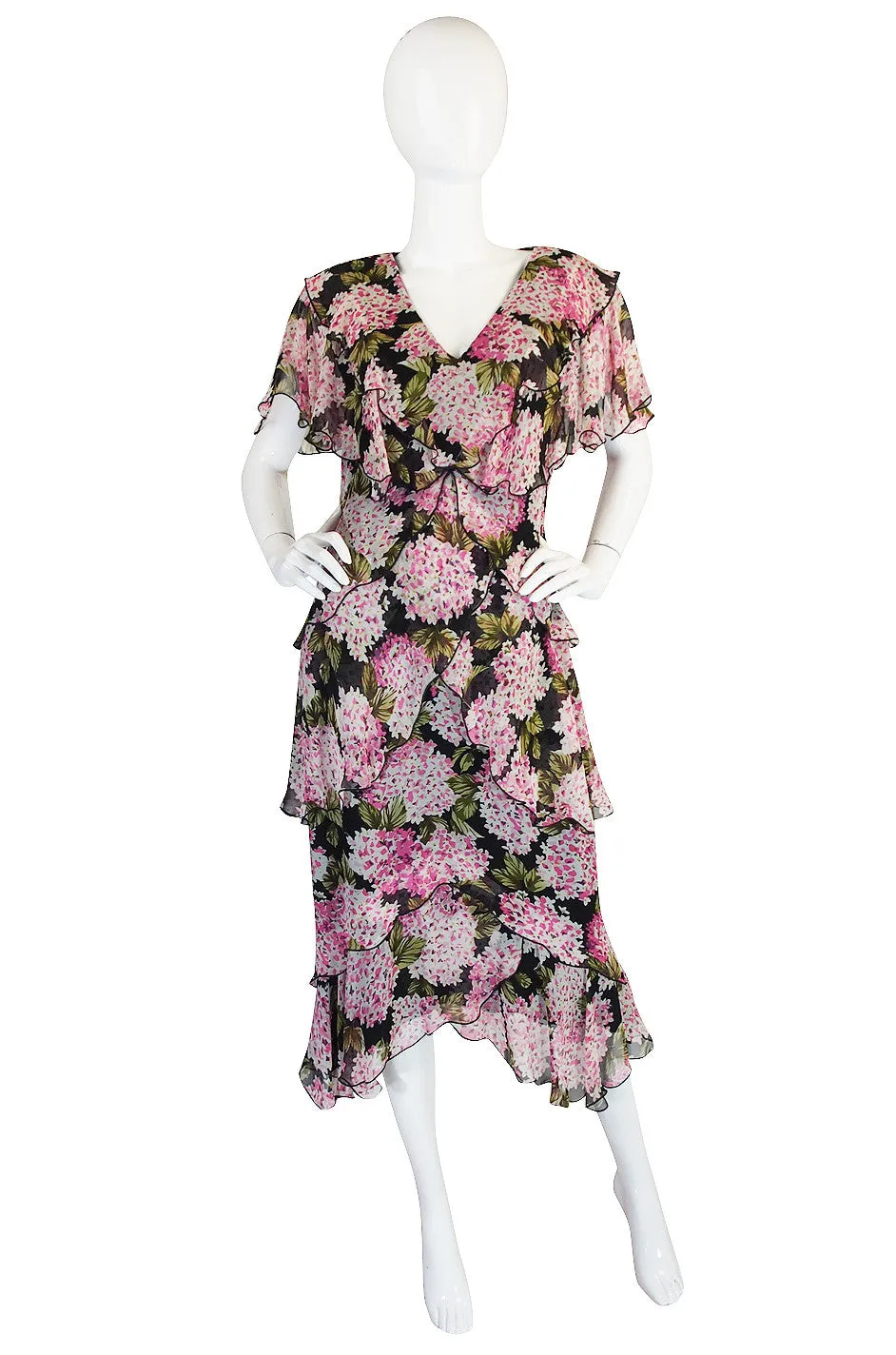 1970s Pink Floral Holly Harp Tiered Silk Dress