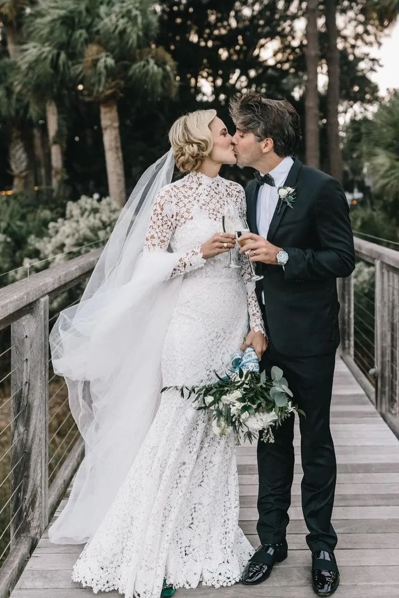 2021 Vintage Lace Wedding Gown Long Sleeves