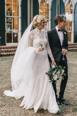 2021 Vintage Lace Wedding Gown Long Sleeves