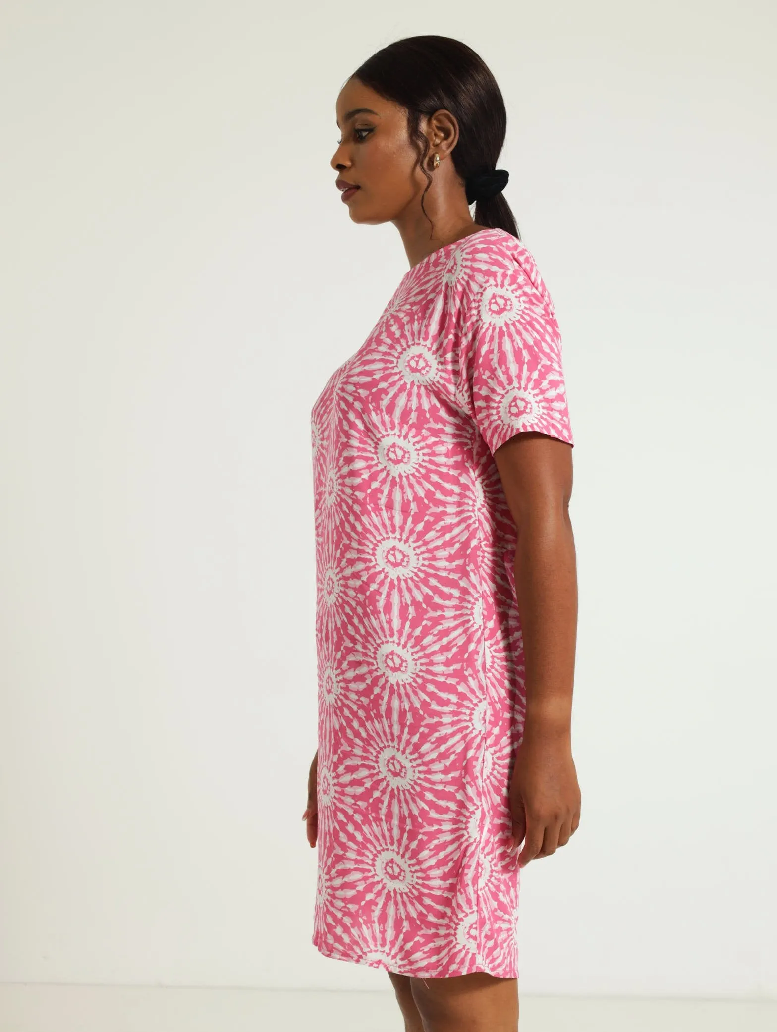 Back Detail Shift Dress - White/Pink