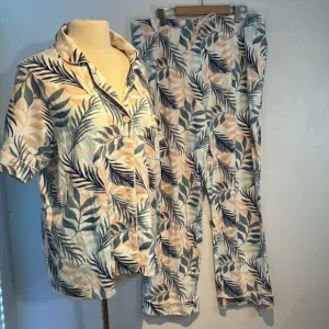 Bed head, two-piece button-down pyjama set pastel palm leaf pattern size XL