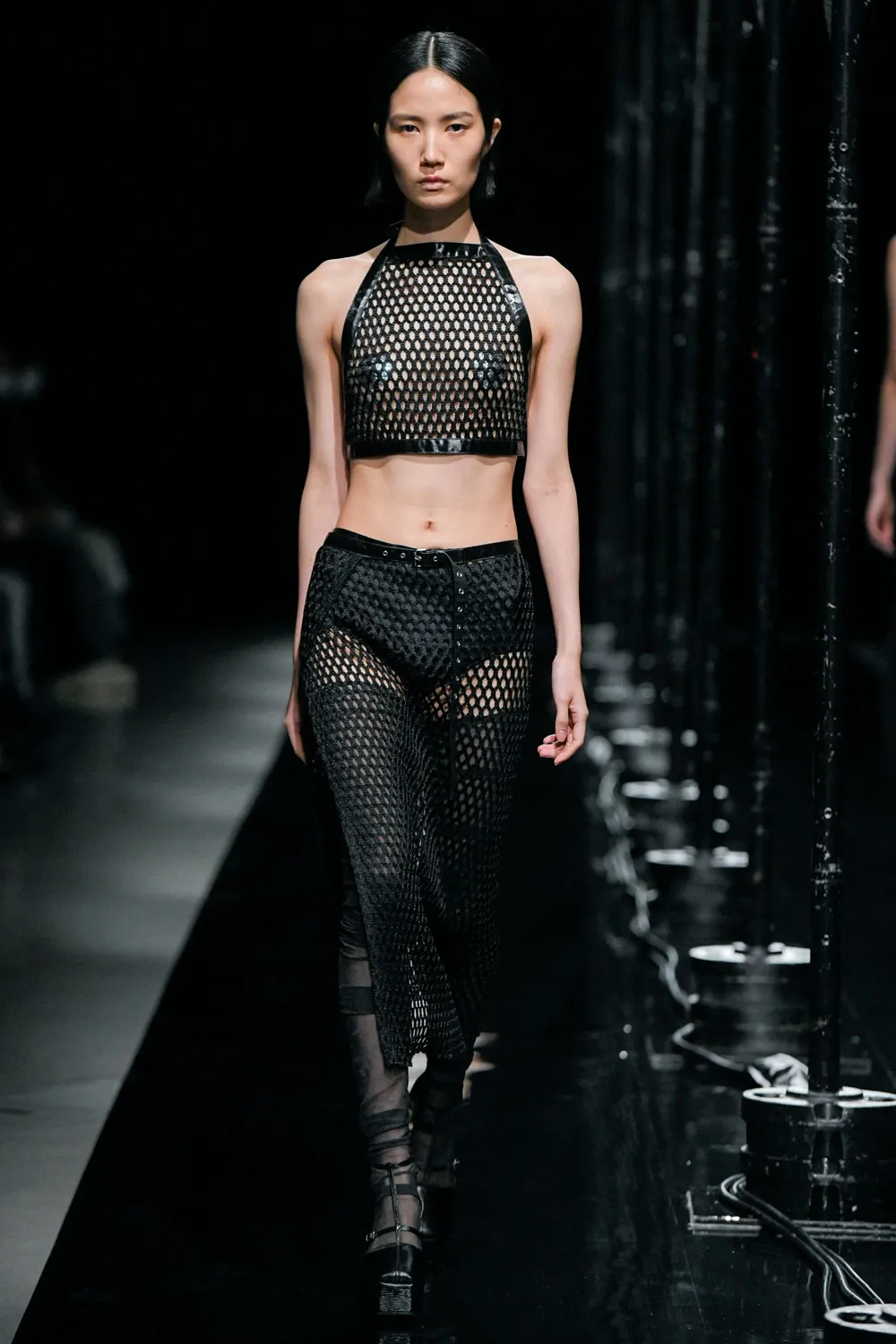 BELTED MESH TOP