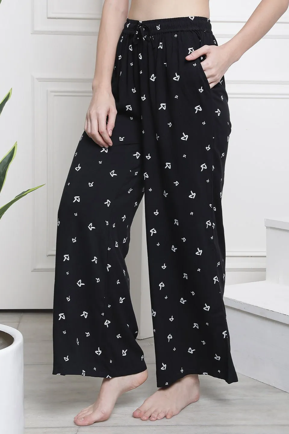 Black Abstract Printed Cotton Lounge Pants