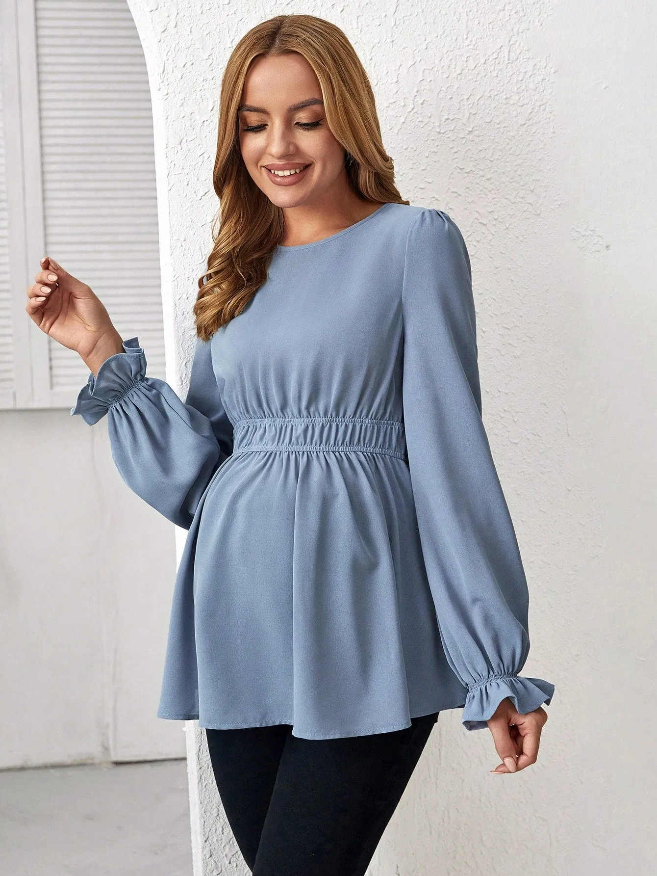 Blusa Peplum de Manga Volante
