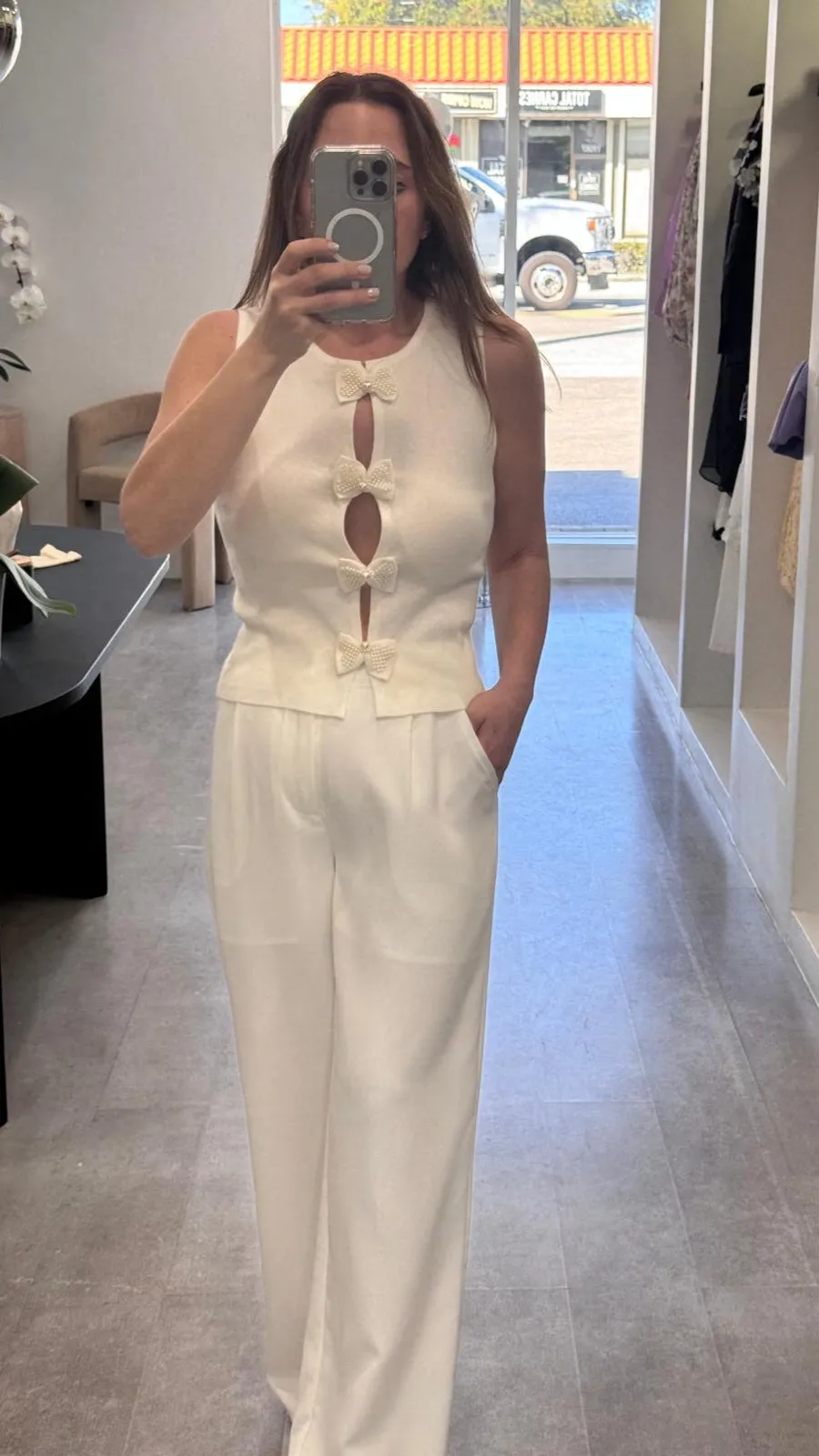 Bow white tank