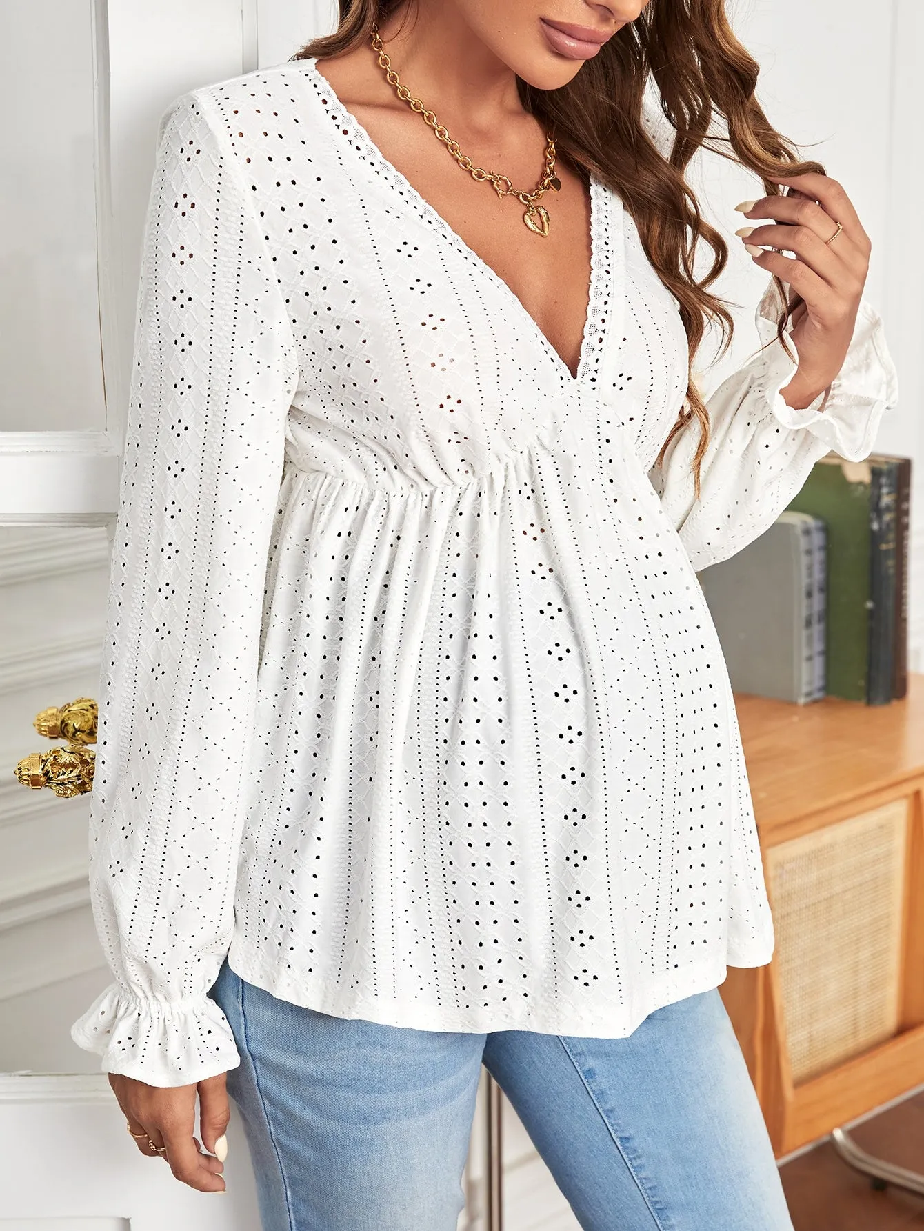Camiseta de Maternidad con Bordado y Volante Peplum