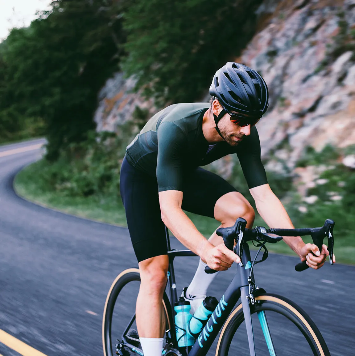 Chromatic Shift Jersey - Olive