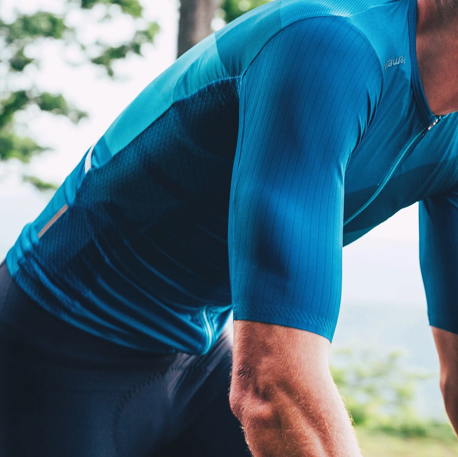 Chromatic Shift Jersey - Teal