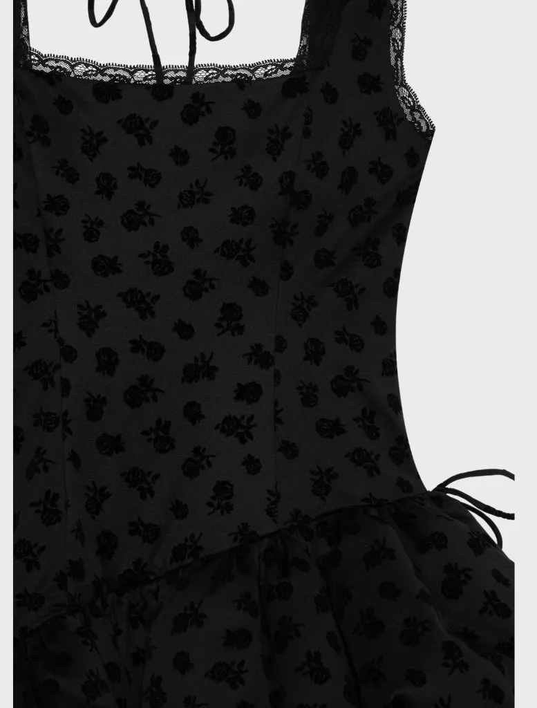 Claira Asymmetric Top - Black