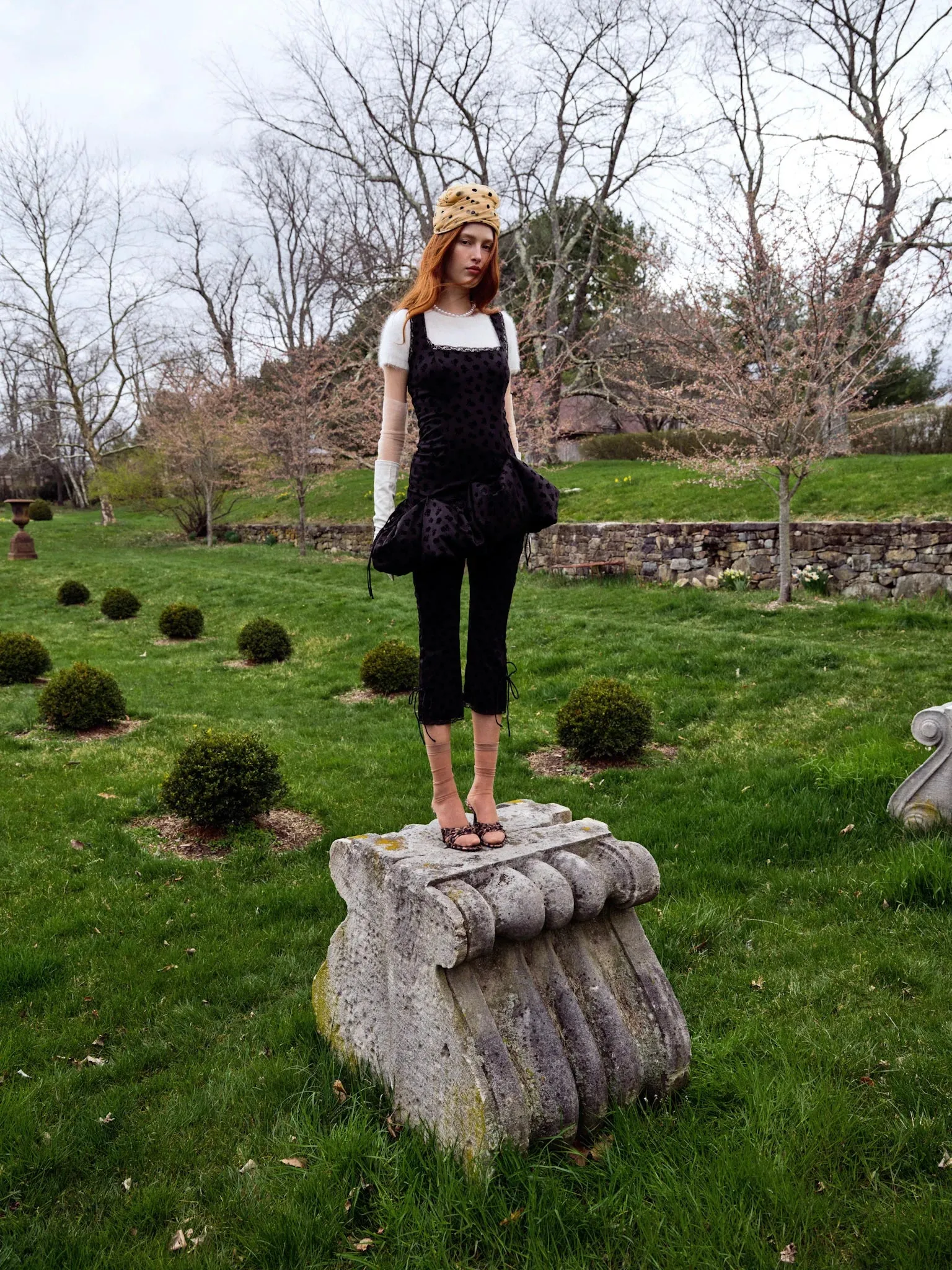 Claira Asymmetric Top - Black