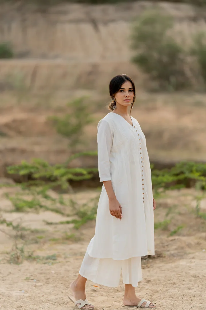 Creamy white kurta set