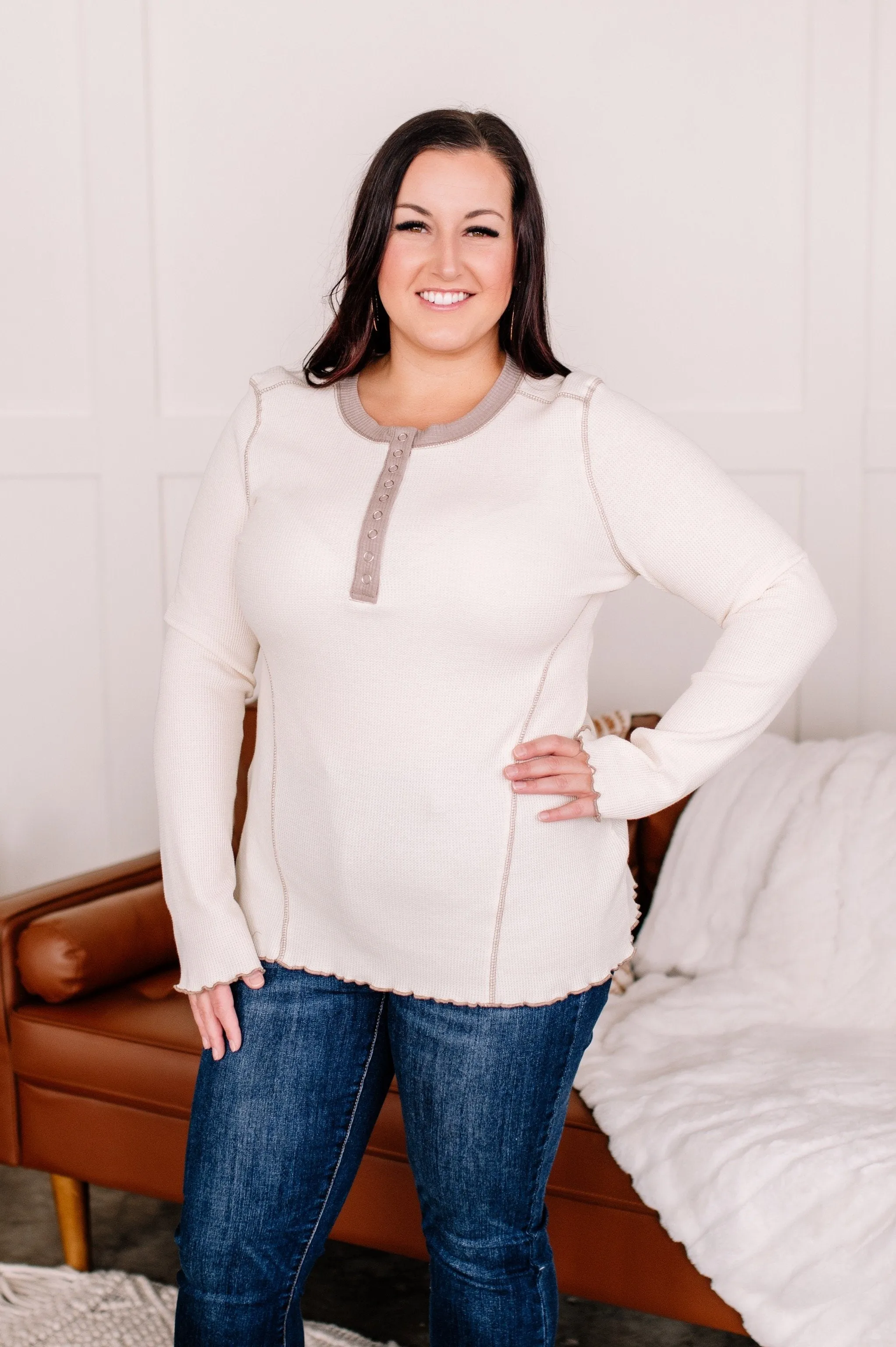 Details Make The Difference Thermal Henley in Natural