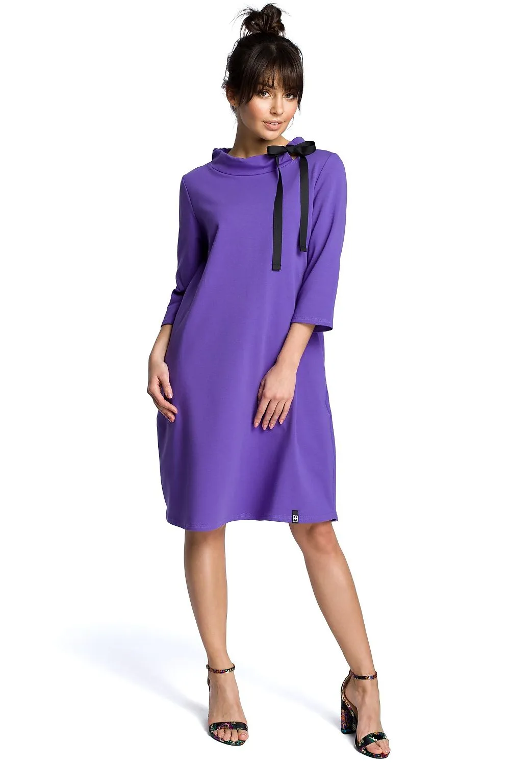 Elegant Tie-Neck A-Line Dress