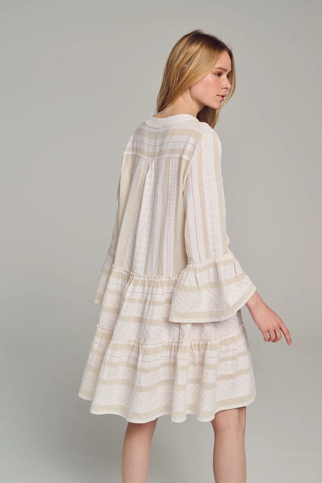 ELLA SHORT - ECRU/OFFWHITE