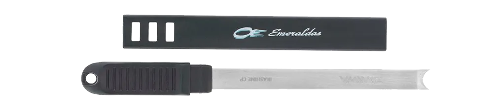 Emeraldas Ikashime Spike