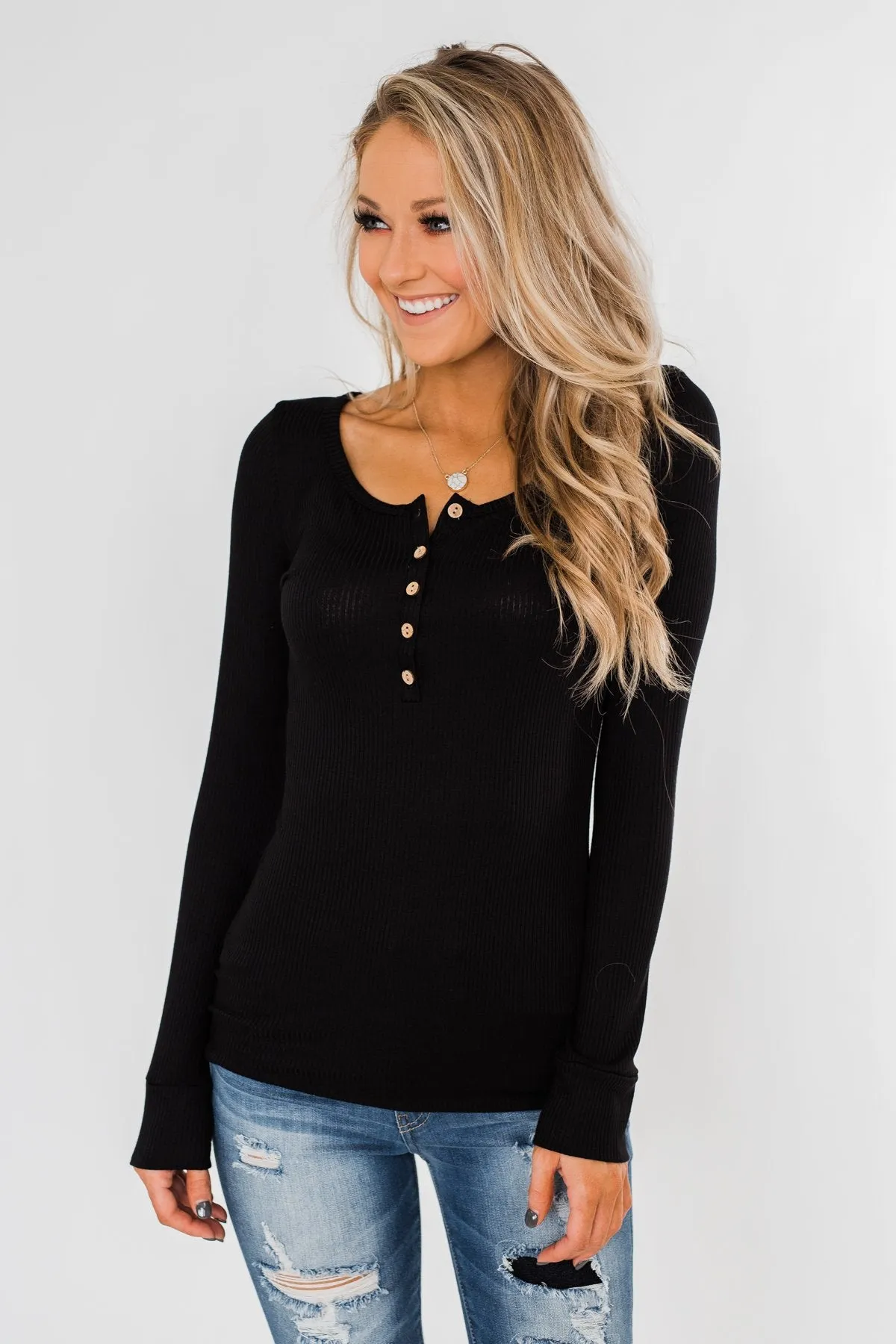 Essential 5-Button Henley Top- Black
