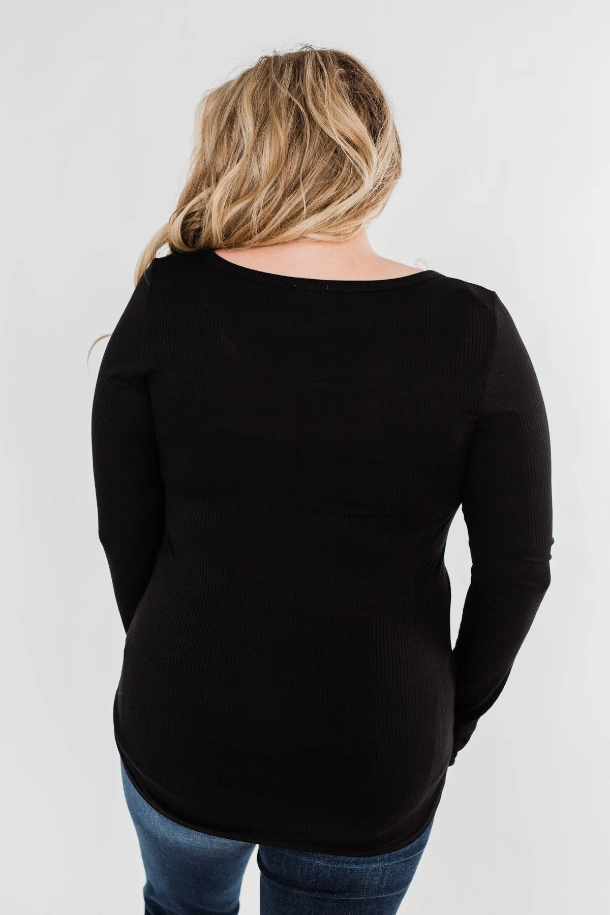 Essential 5-Button Henley Top- Black