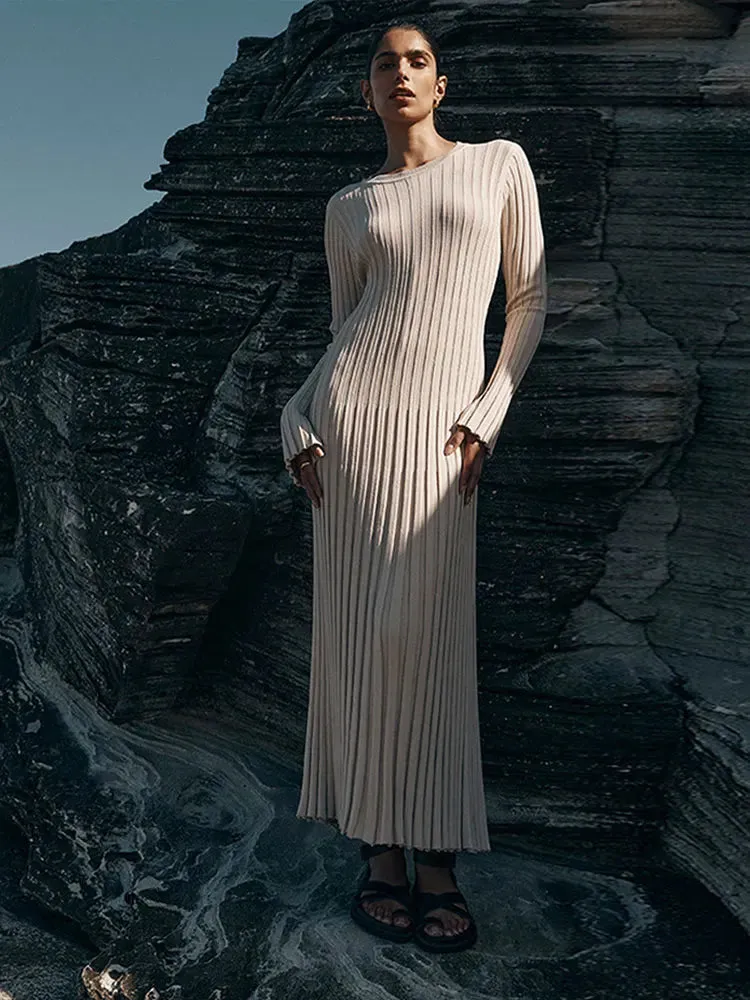 Fashion Solid Knitted Flare Long Sleeve Slim Dress