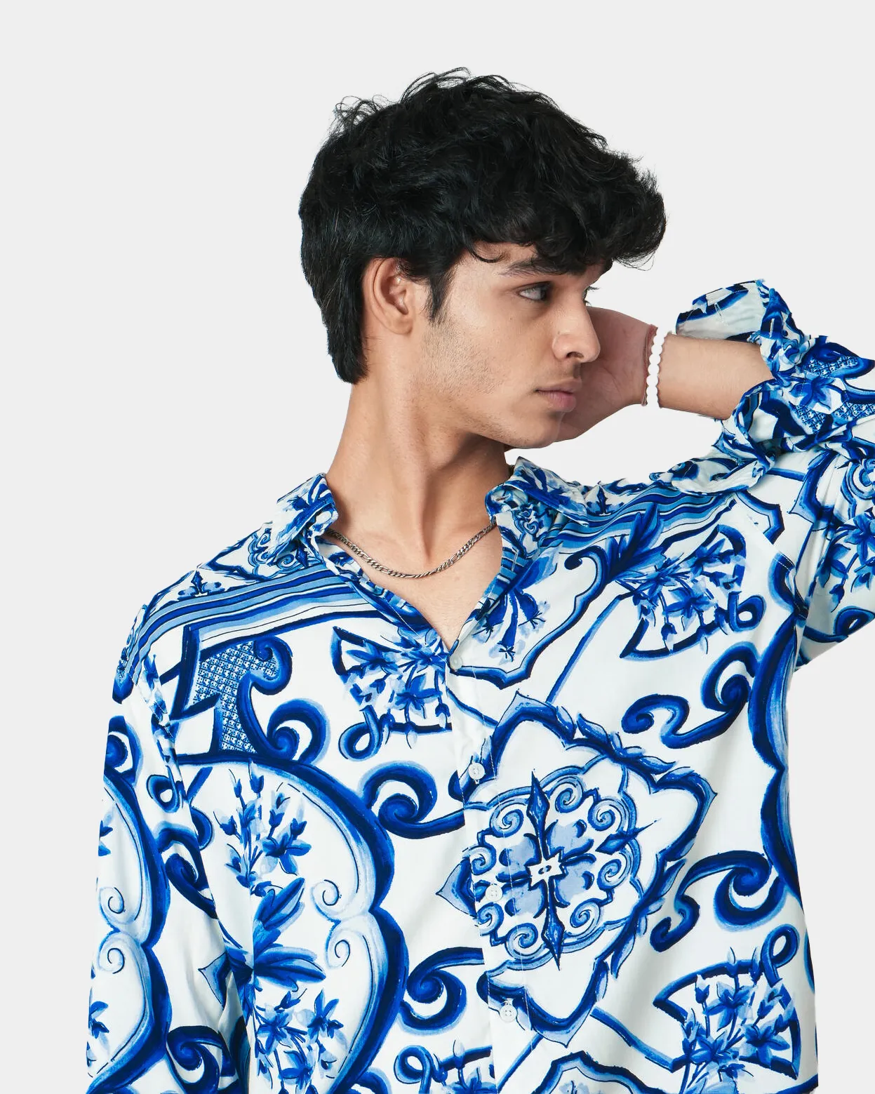 FROSTY FLORAL SHIRT