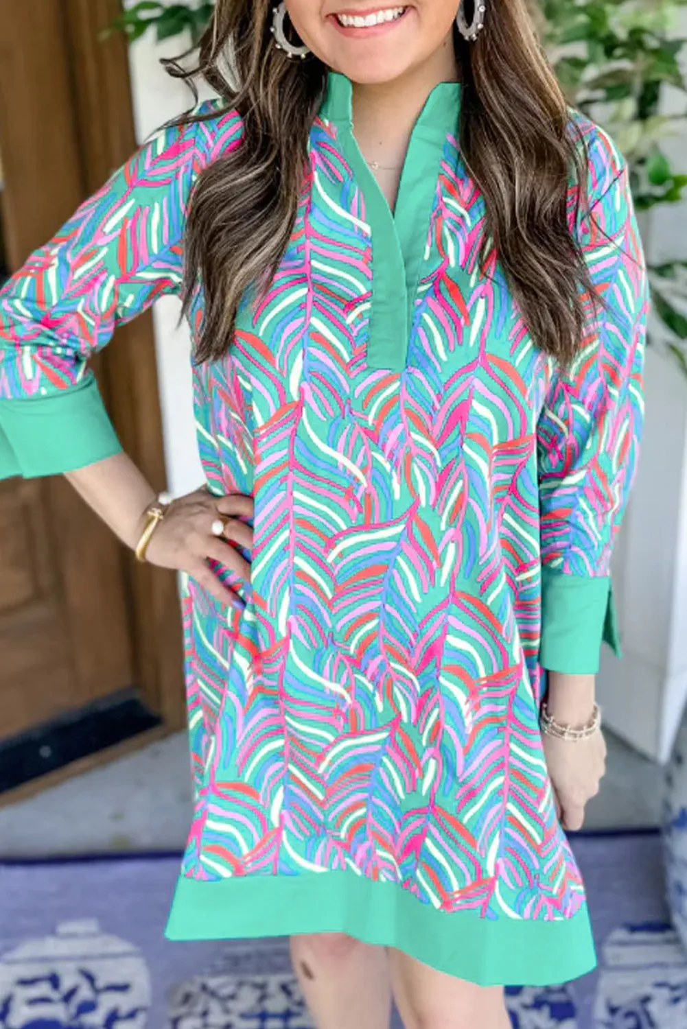 Geometric Print Shift Dress with Split Neck and Bracelet Sleeves