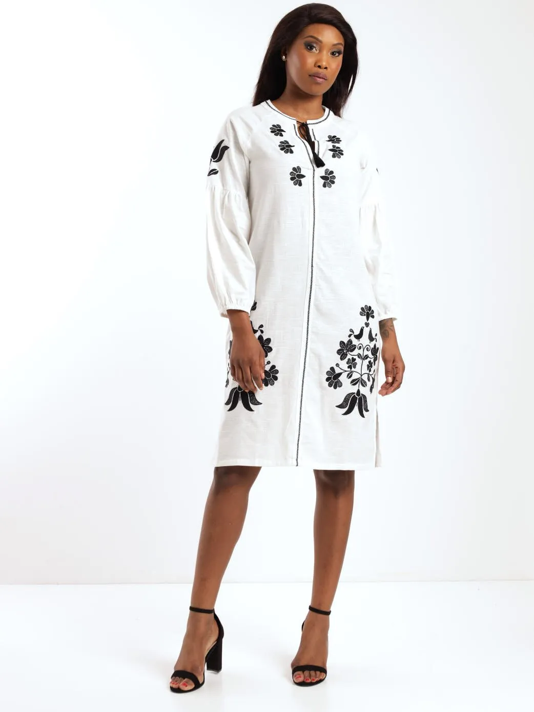 Ladies Embroidered Midi Shift Dress - White/Black
