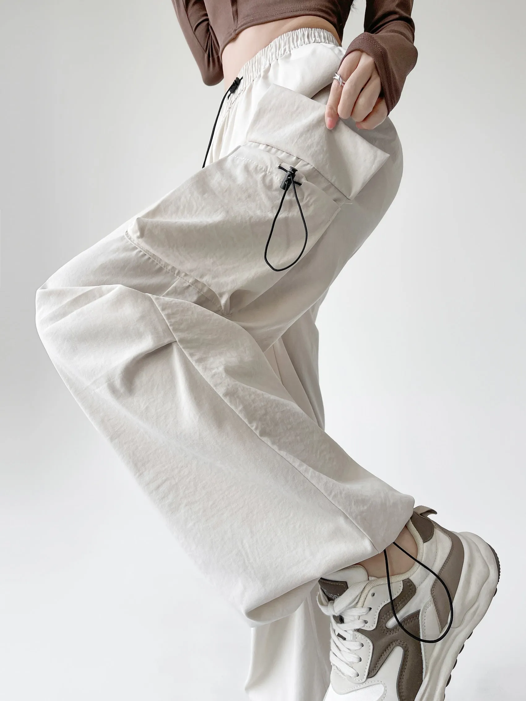 Lightweight and Solid Drawstring Waist Cargo Pants for Women