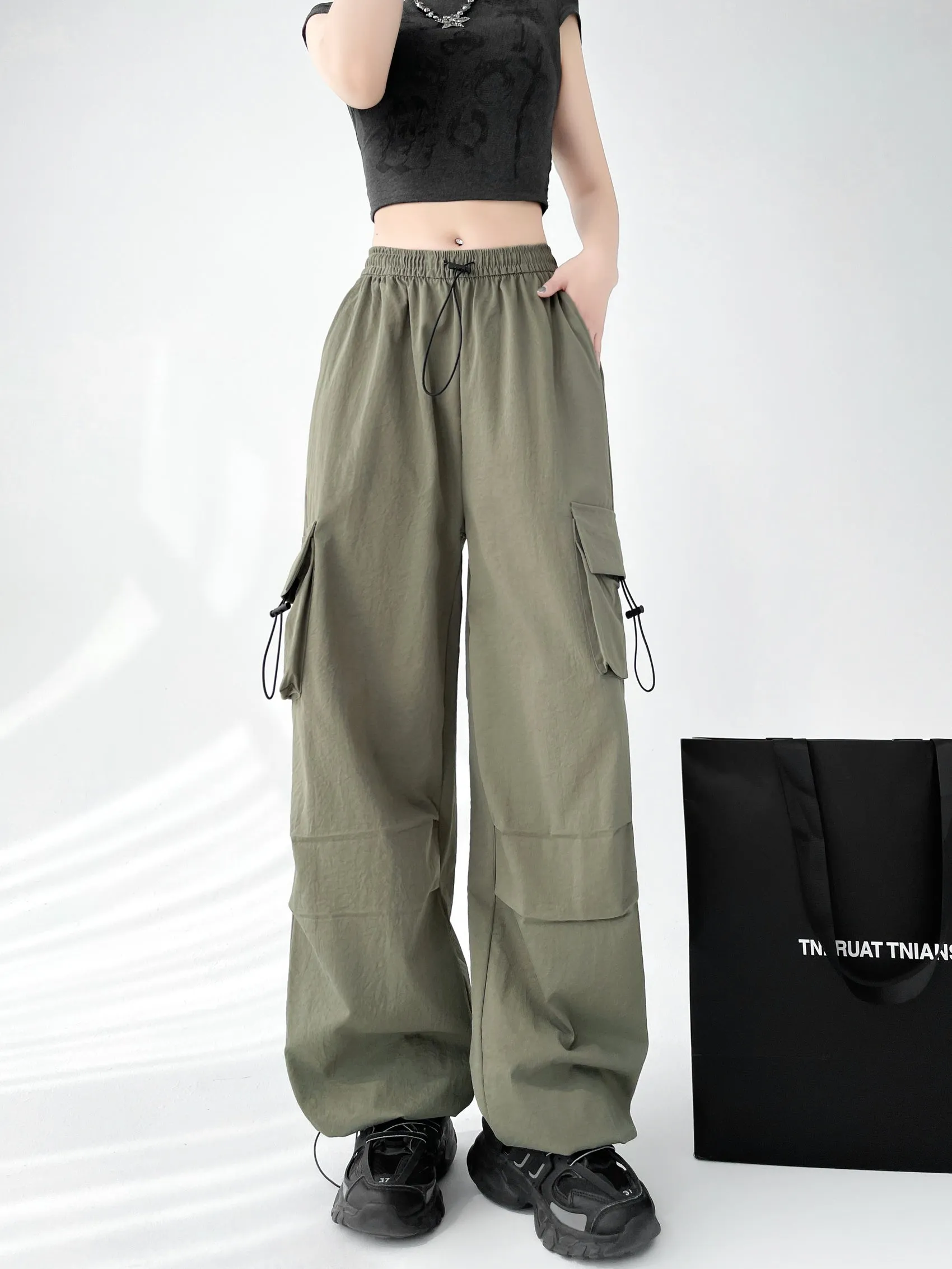 Lightweight and Solid Drawstring Waist Cargo Pants for Women