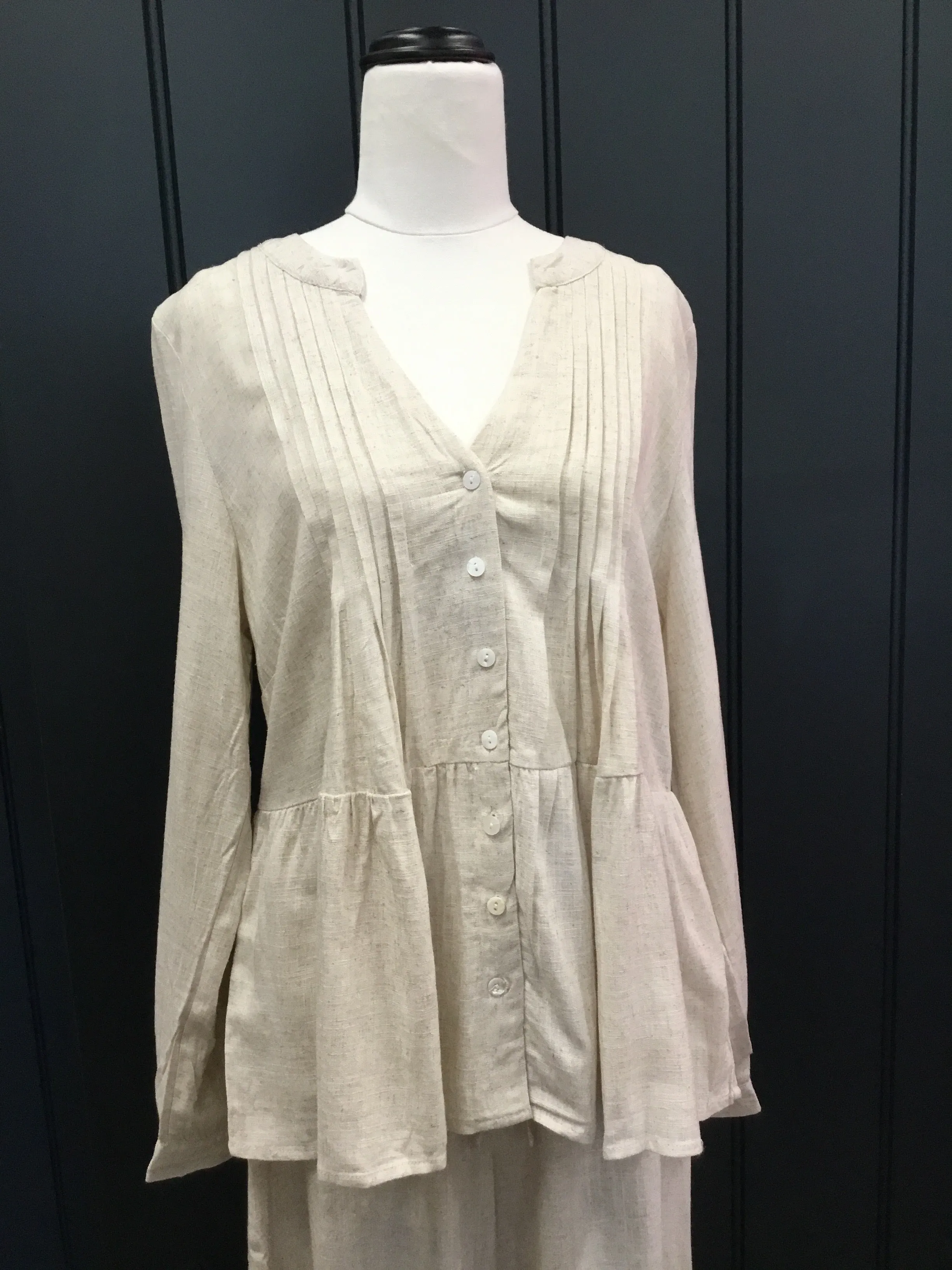 Linen Pintuck Shirt - Oatmeal