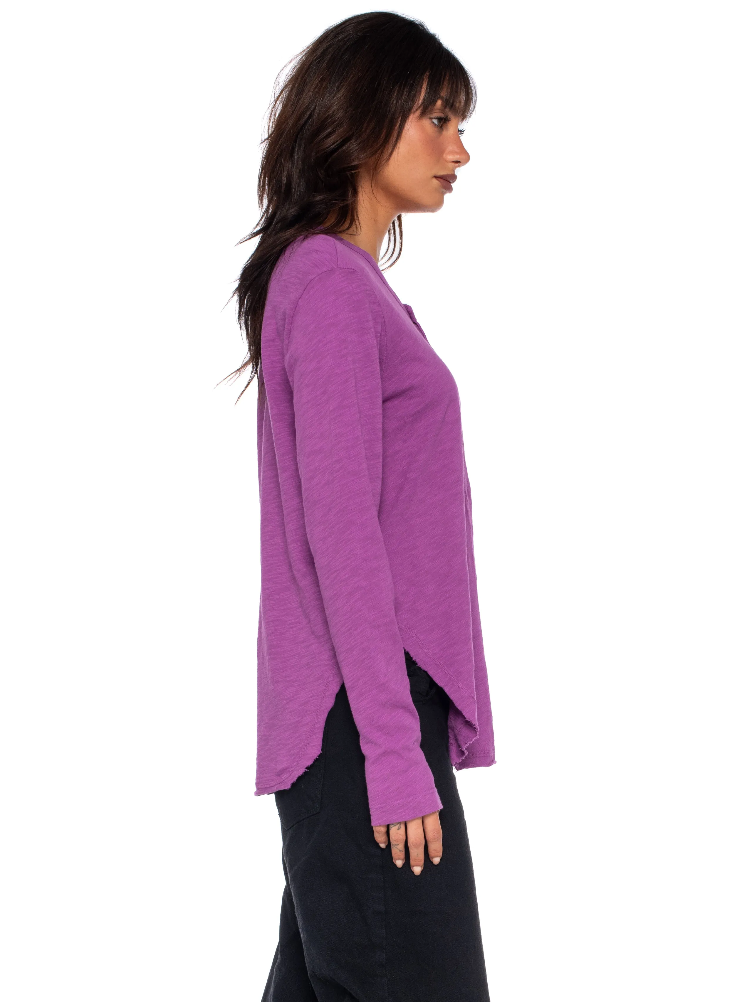 Long Sleeve Shrunken Henley W/ Shifted Hem