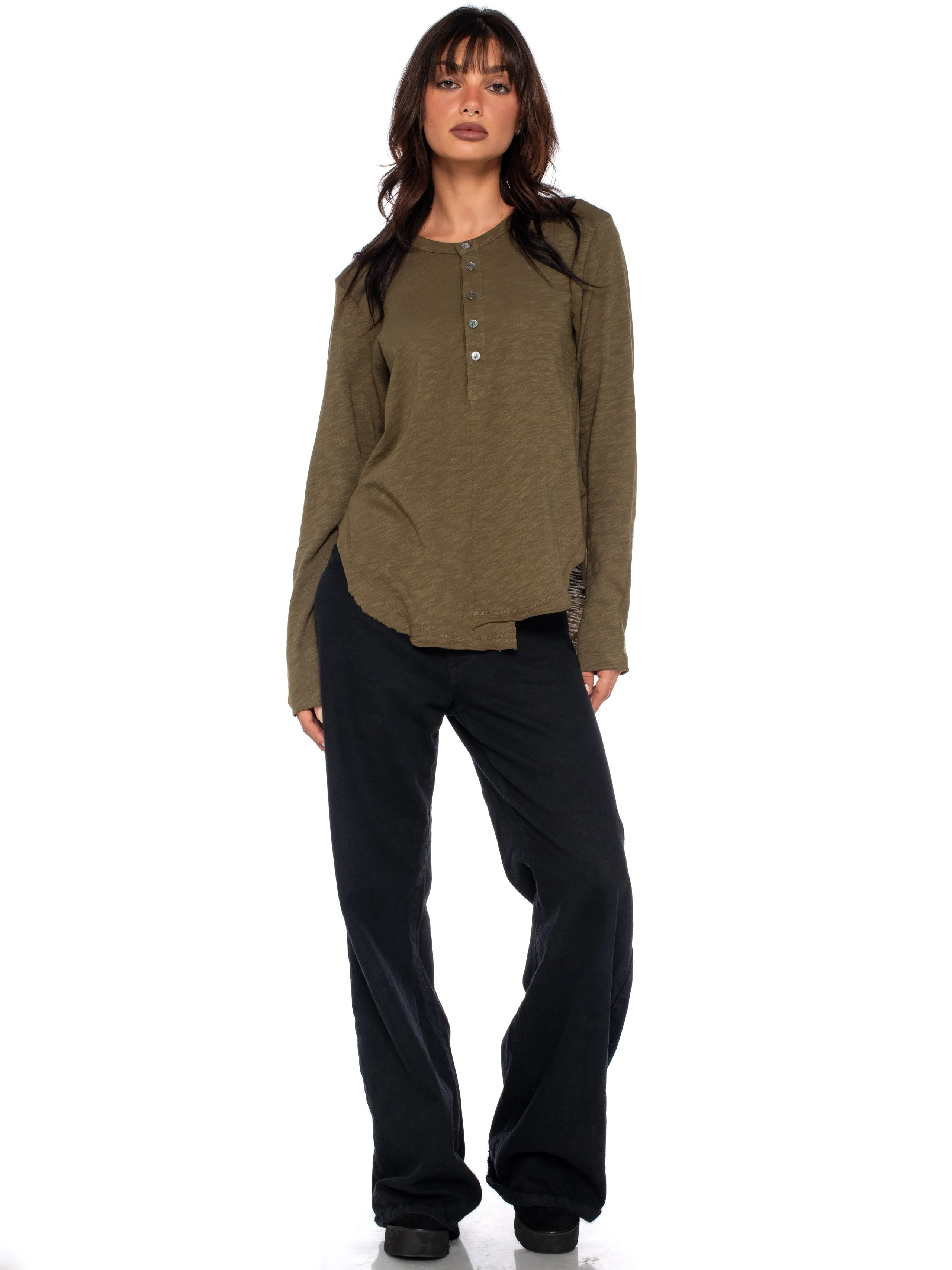 Long Sleeve Shrunken Henley W/ Shifted Hem