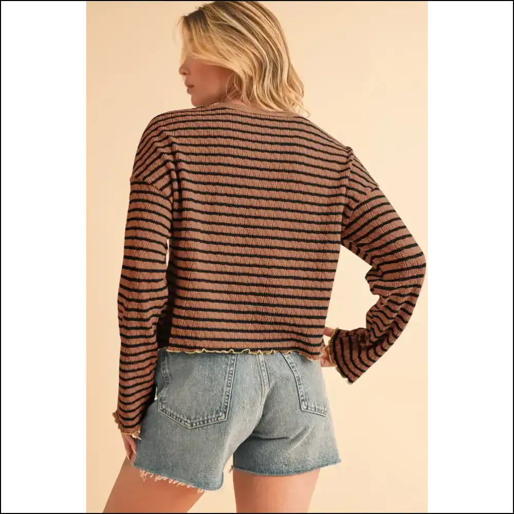 Needful Things: your Chic Brown Stripe Obsession  💀