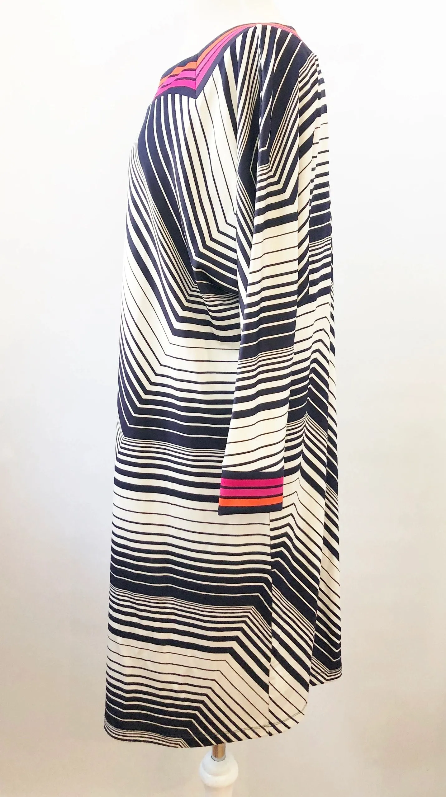 NEW Trina Turk Shift Dress Size Xl