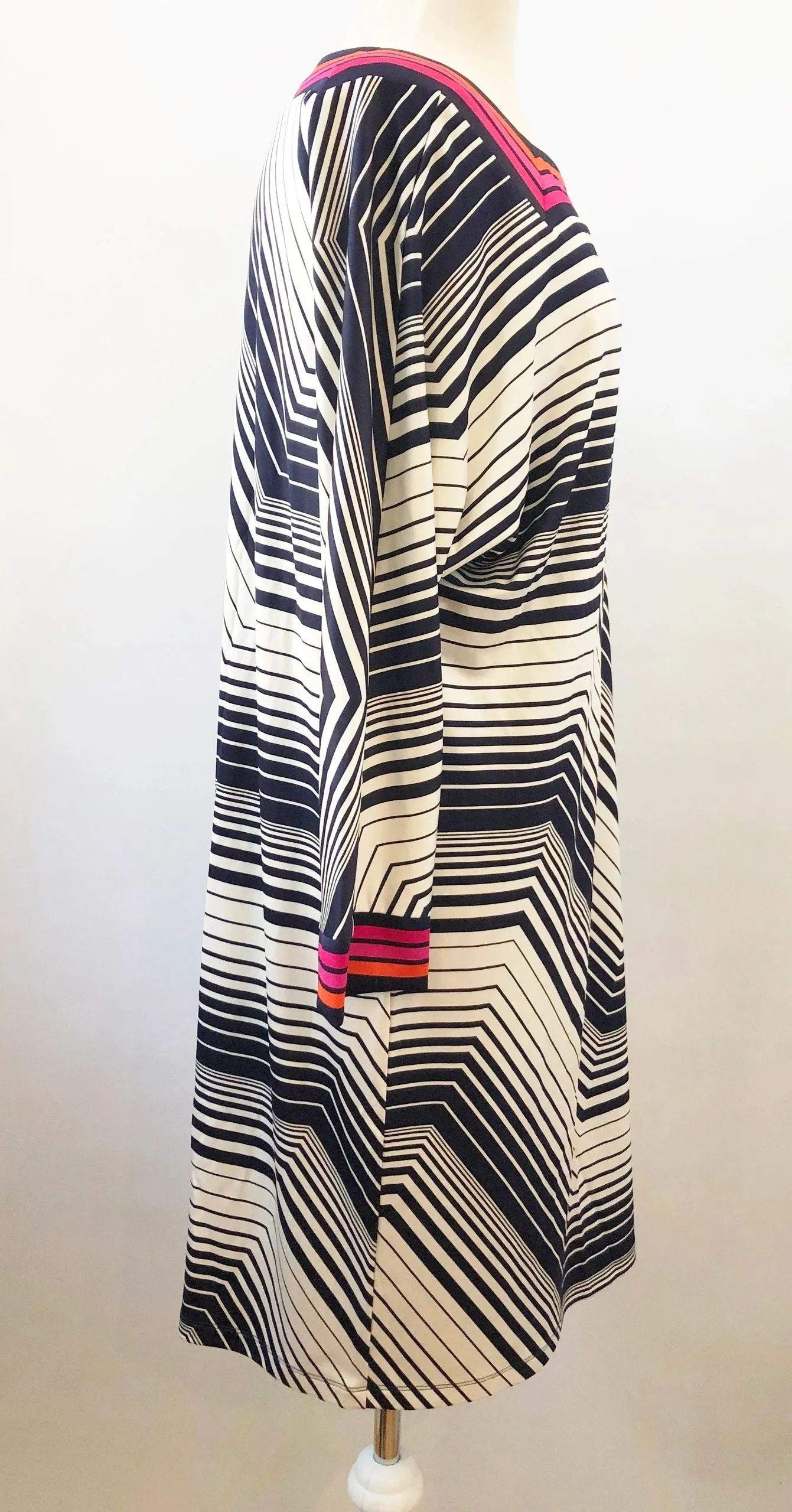 NEW Trina Turk Shift Dress Size Xl