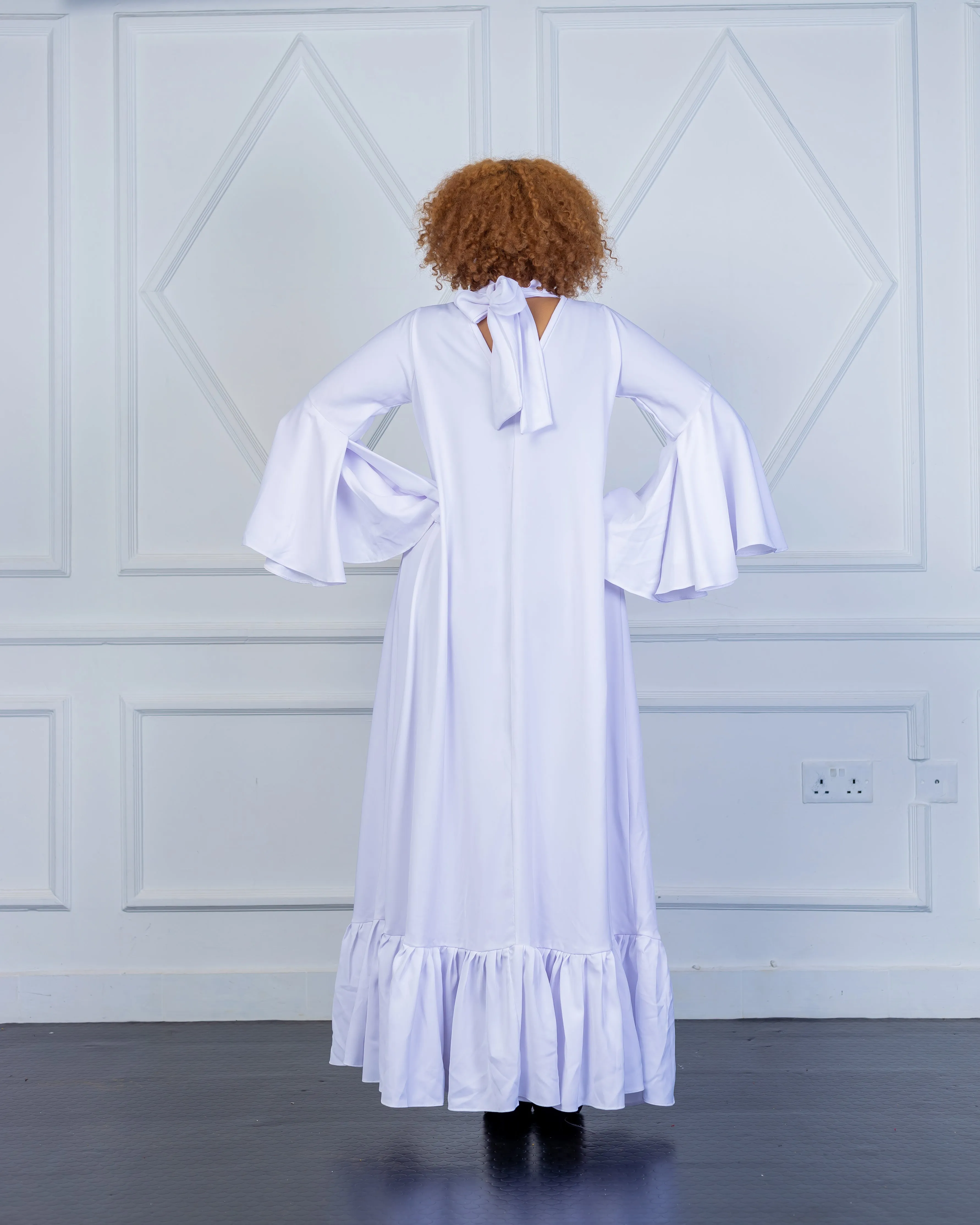 Nyakach Shift Dress - White