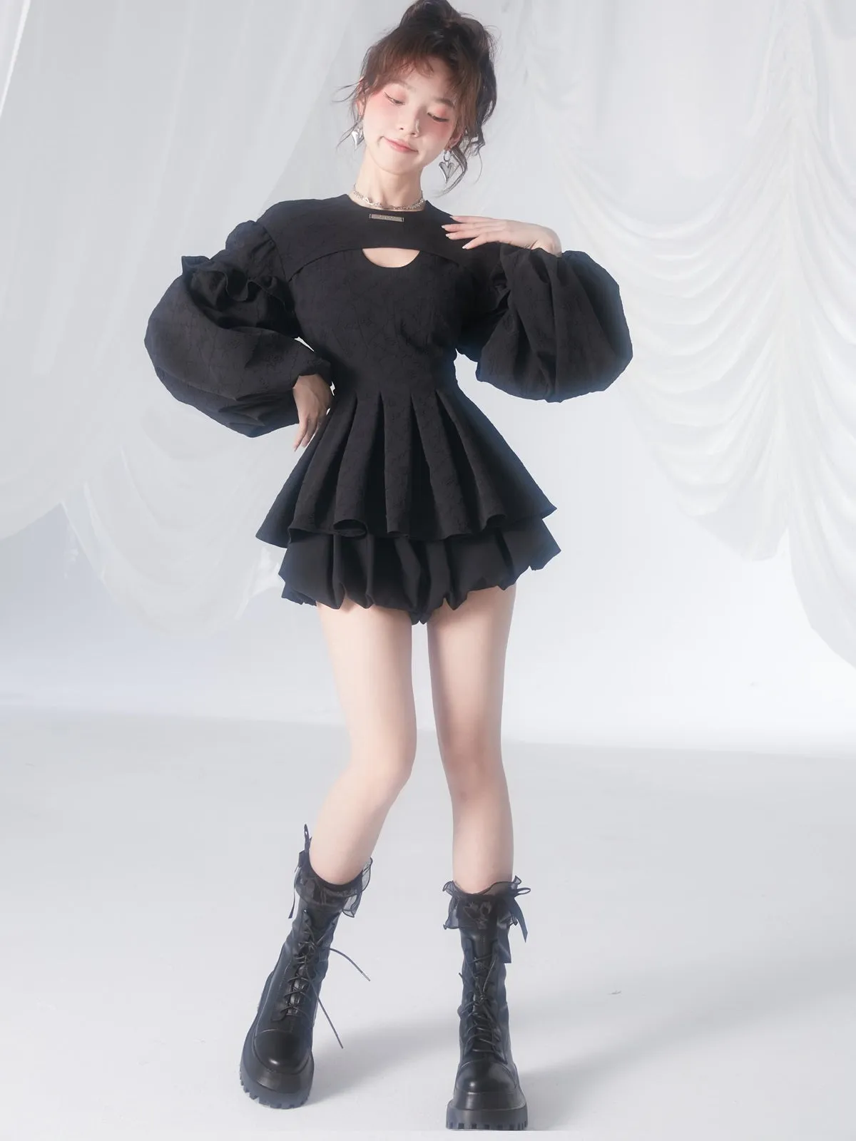 Peplum Balloon-sleeve Pleats Pullover