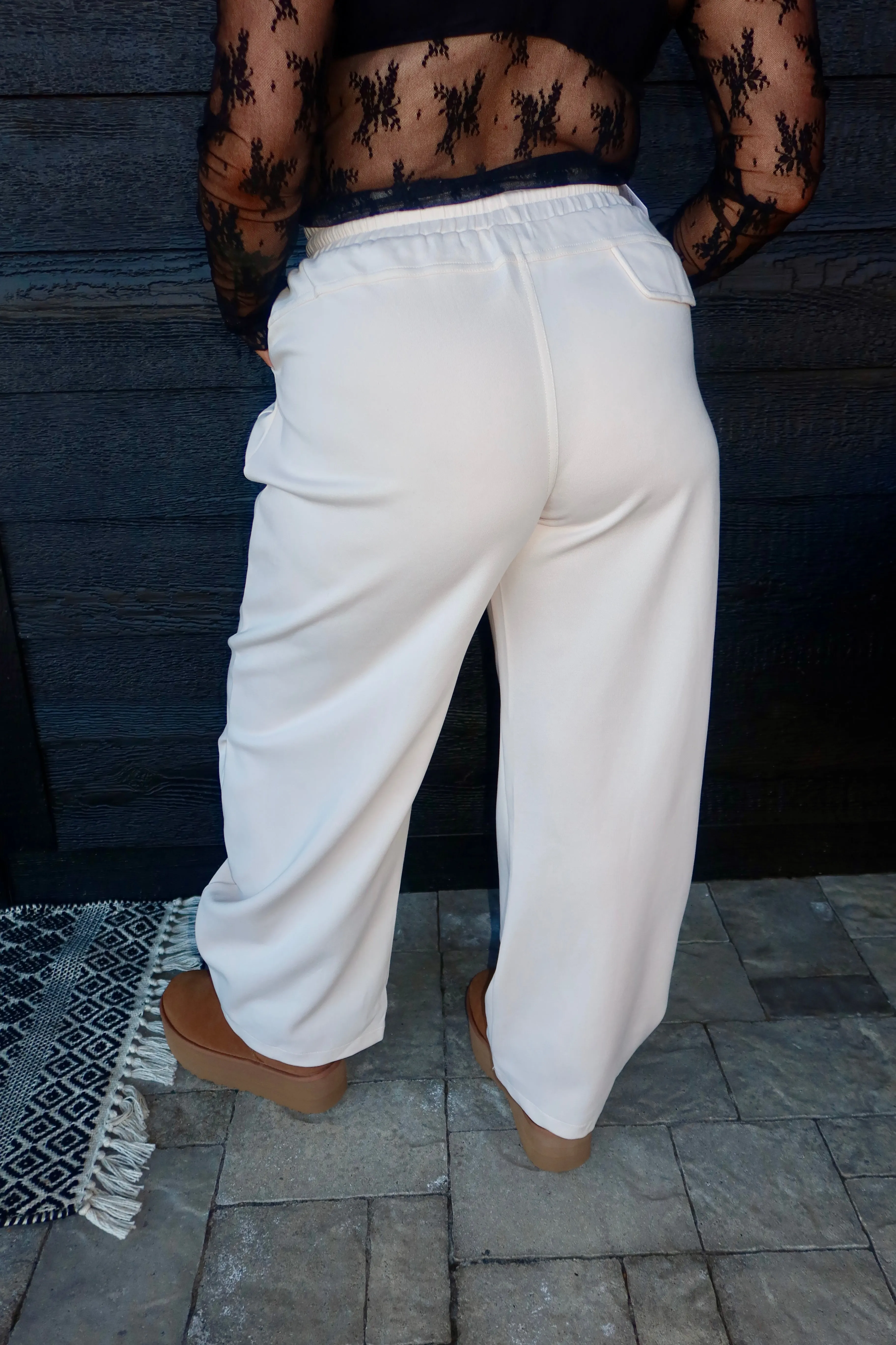 Pleated Drawstring Sweatpants