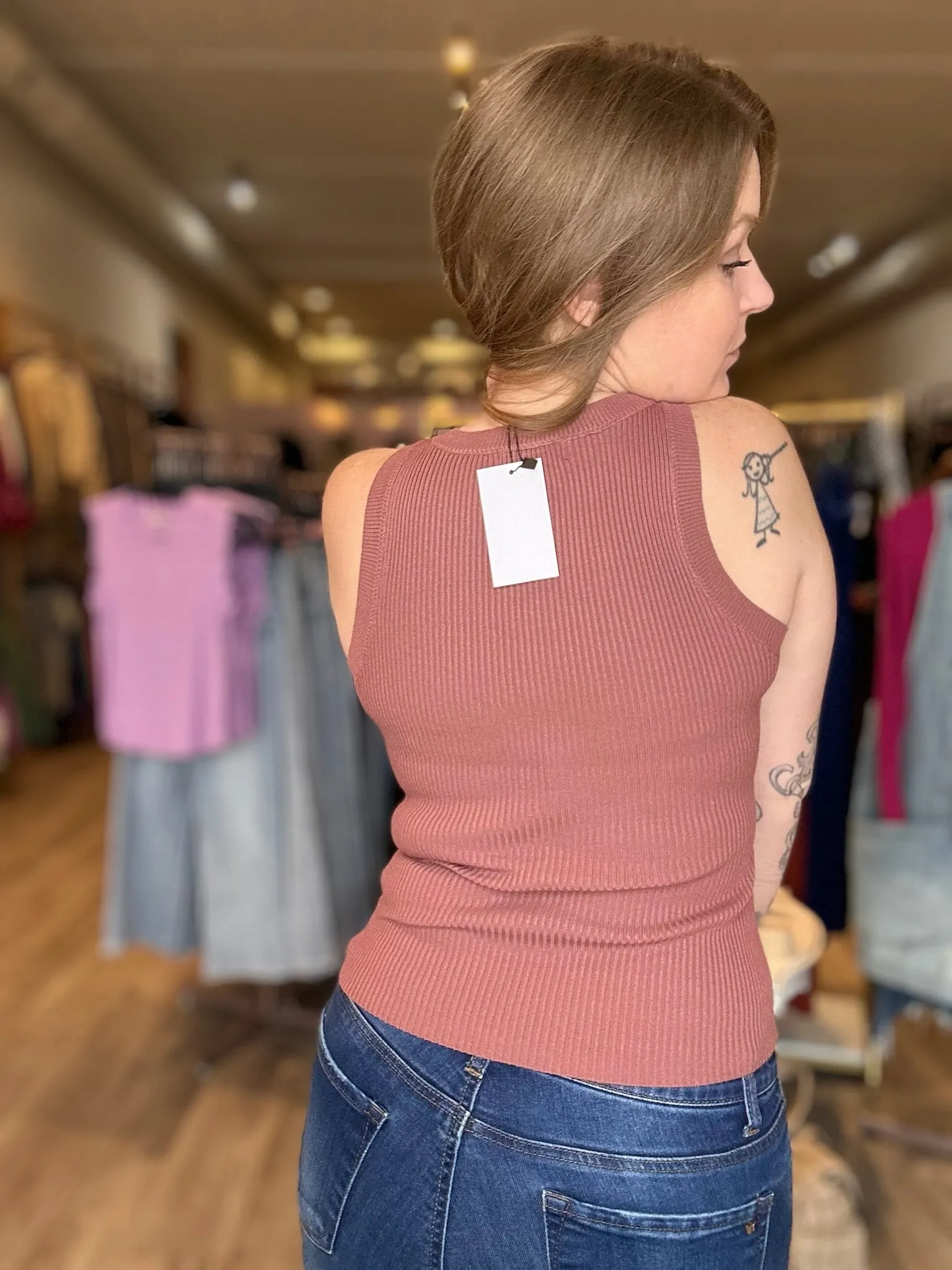 Red Bean Round Neck Tank