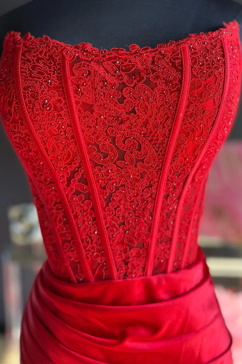 Roycebridal Arielle |Sheath Strapless Corset Satin Prom Dress with Slit