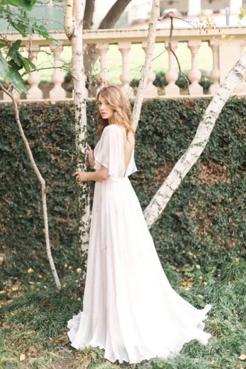 Sheath Scoop-Neck Floor-Length Poet-Sleeve Appliqued Chiffon Wedding Dresses with Pleats