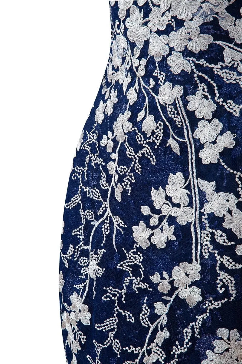 Sheath Short Spaghetti Straps Lace Homecoming Dresses