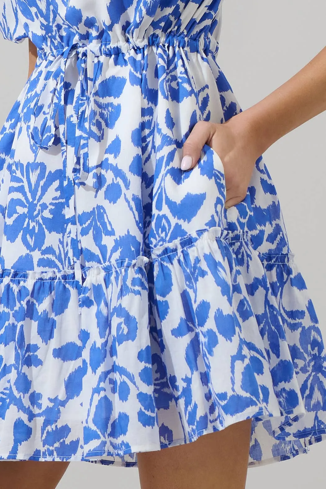 Shia Floral Noella Shift Mini Dress: White & Blue