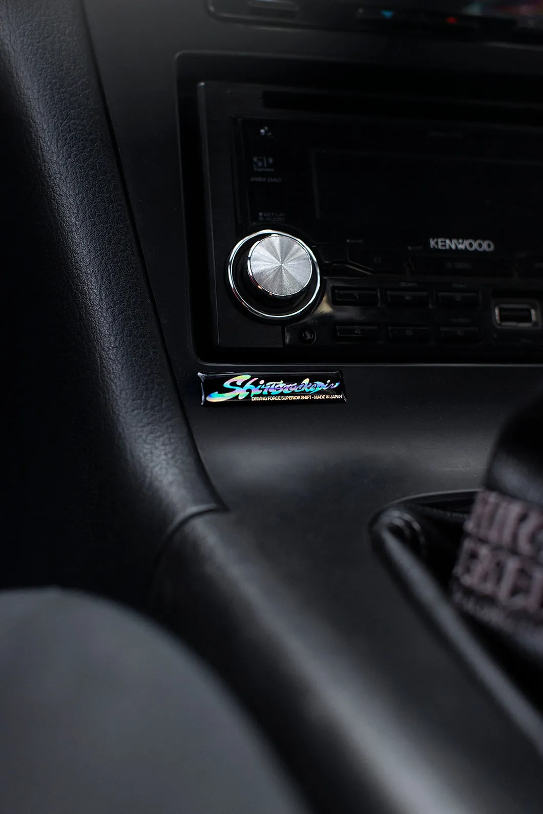 SHIRTSTUCKEDIN DRIVING FORCE RAINBOW CRYSTAL SHIFT KNOBS