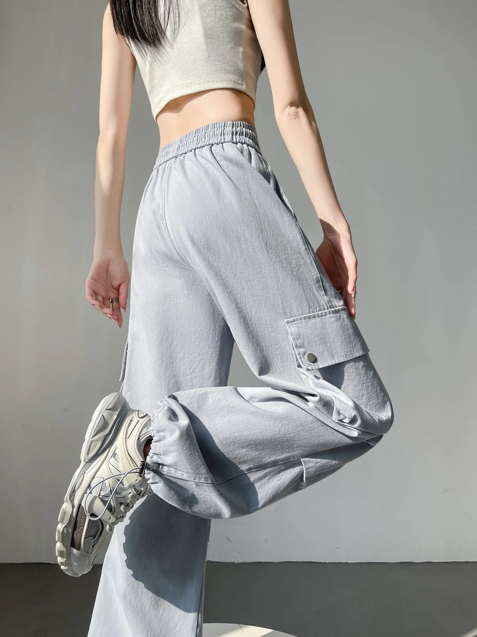 Solid Wash Cotton Cargo Pants with Trendy Drawstring Hem