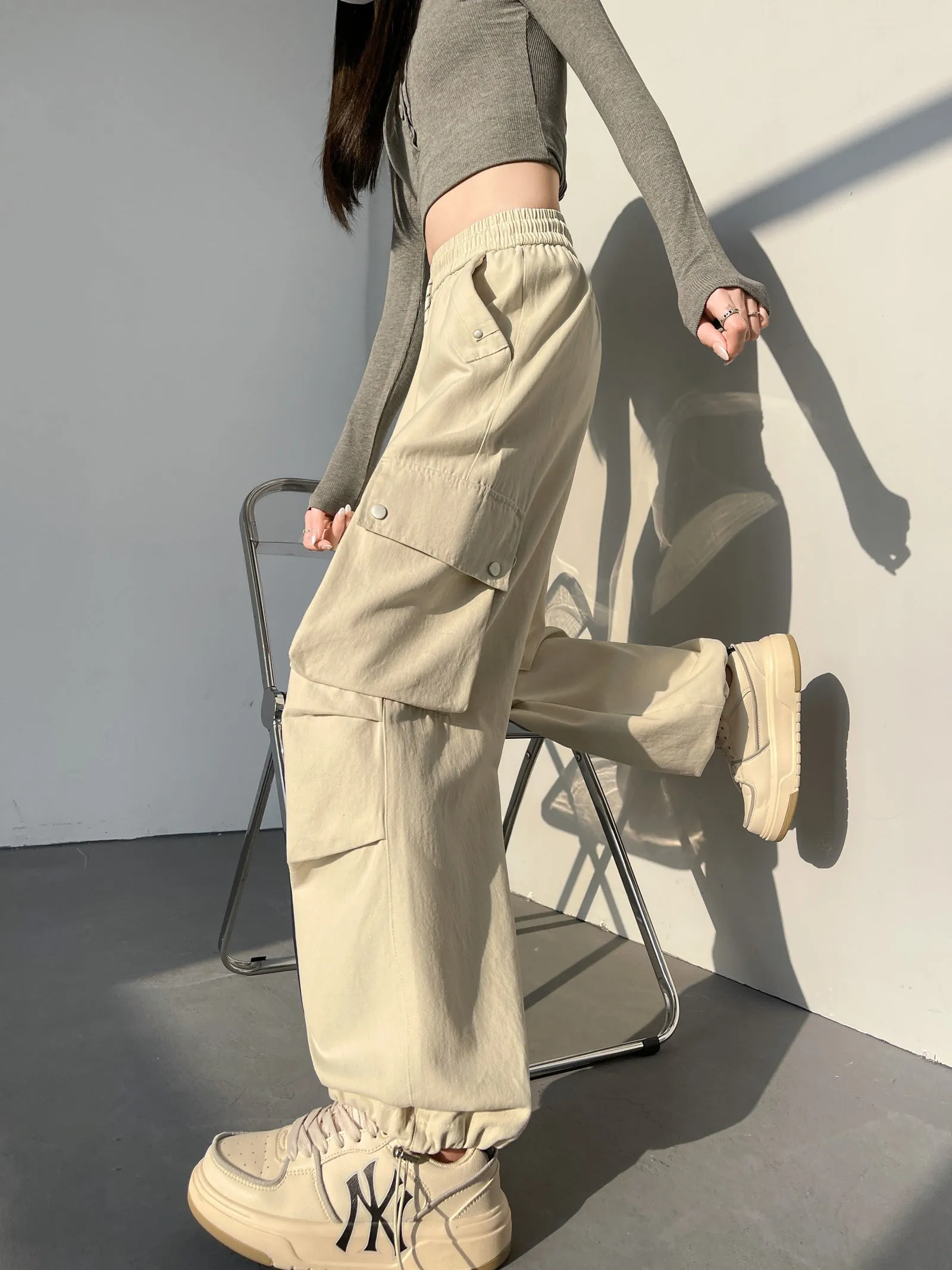 Solid Wash Cotton Cargo Pants with Trendy Drawstring Hem