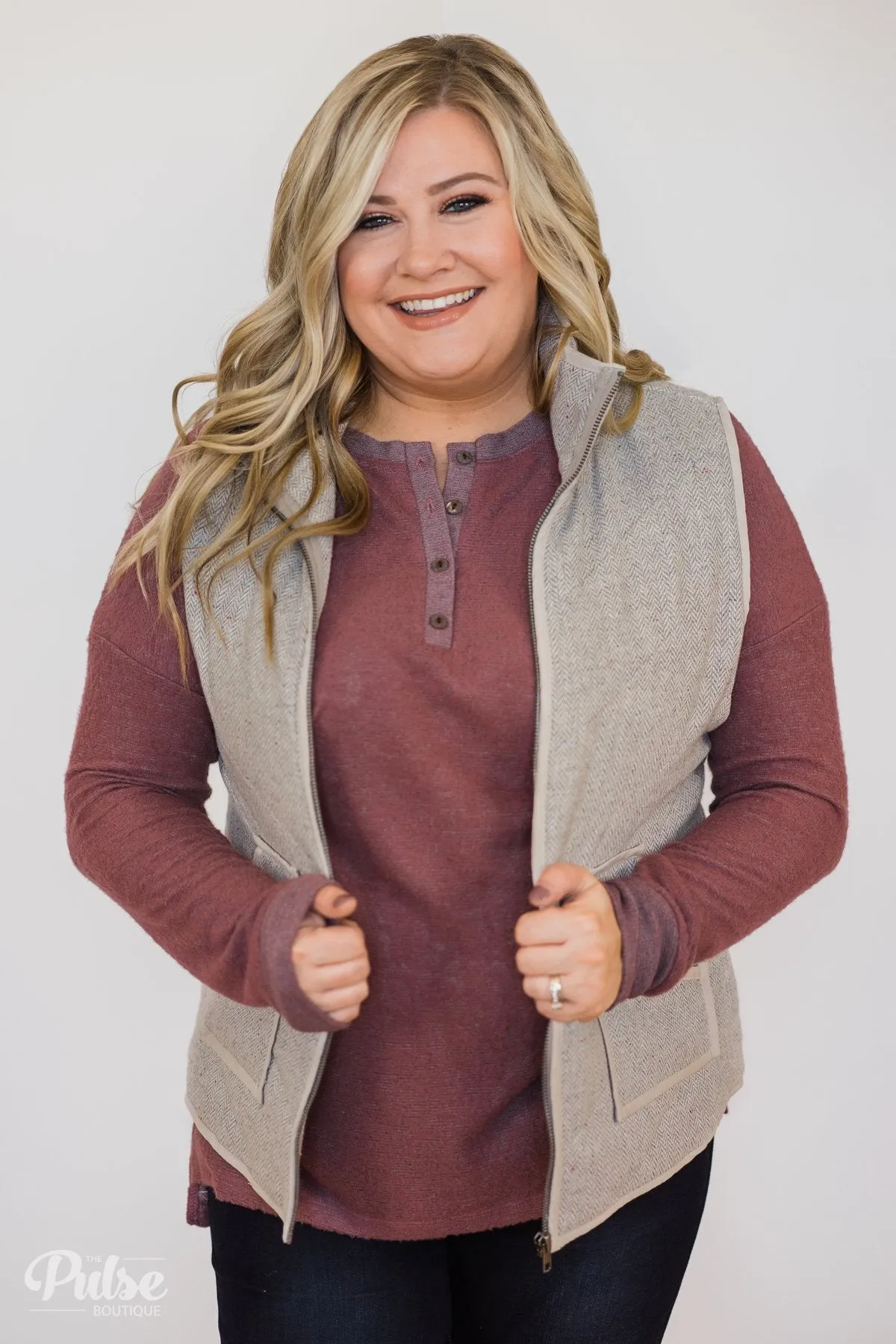 Speckled Vest- Creamy Grey
