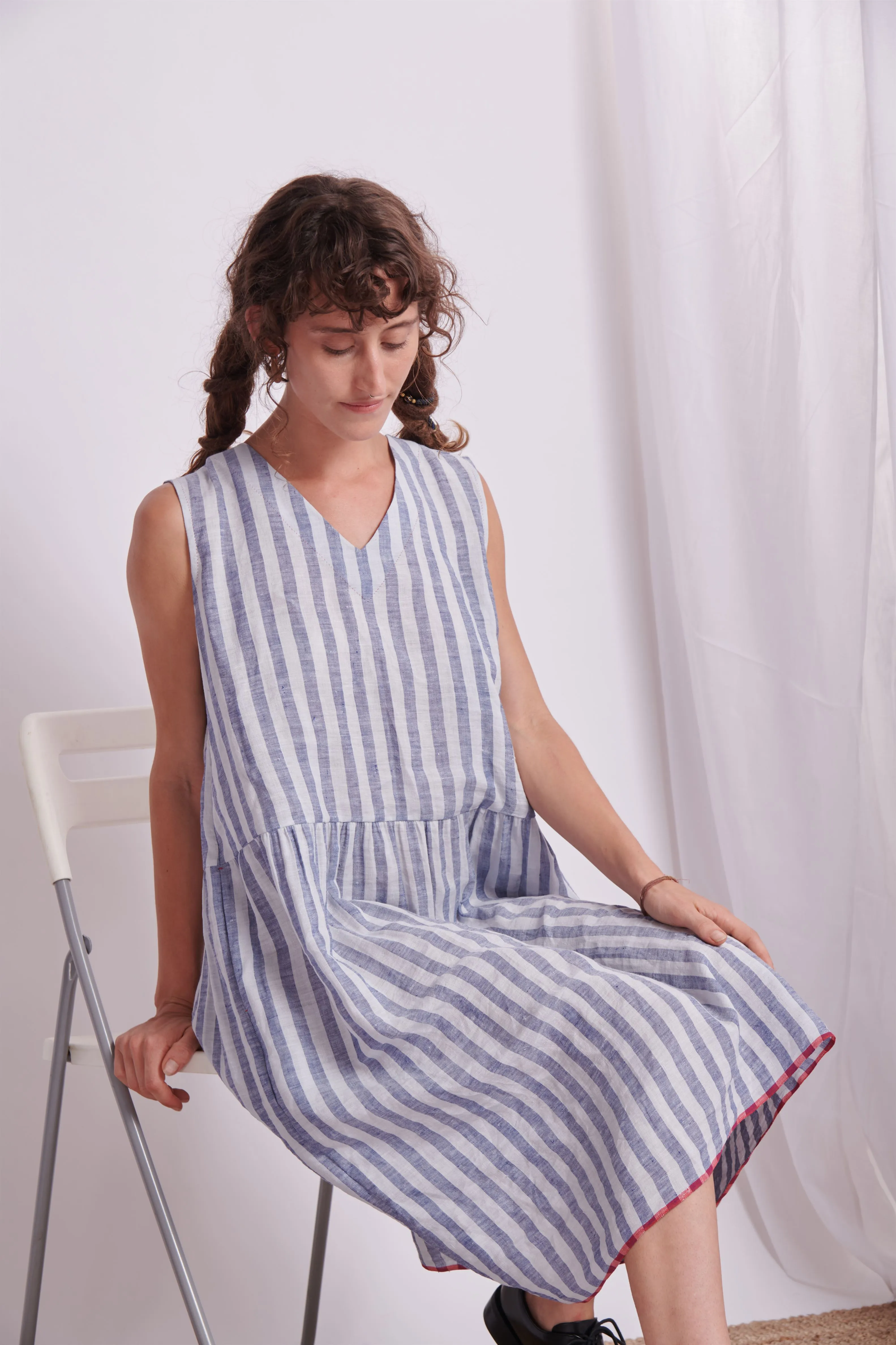 The Plavate I Ranis Will catch up later Dress in Blue stripes Linen Blue Stripe Daily Collection AW22-08