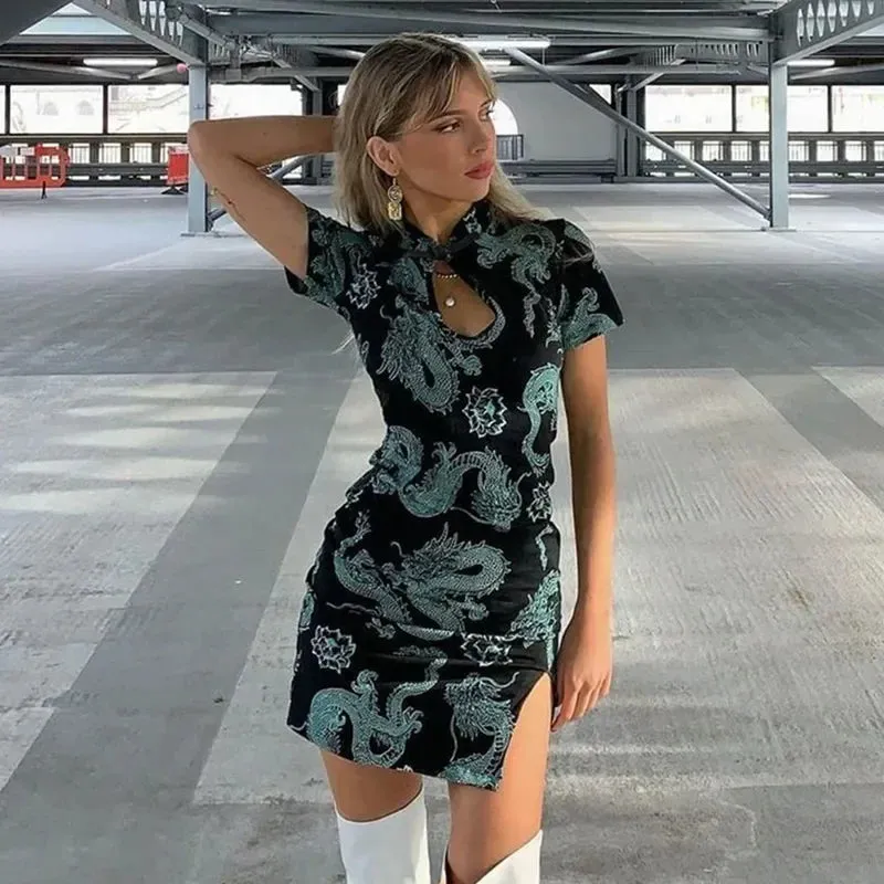 Tiesome Chinese Dragon Gothic Mini Dress with Ruffled Neckline