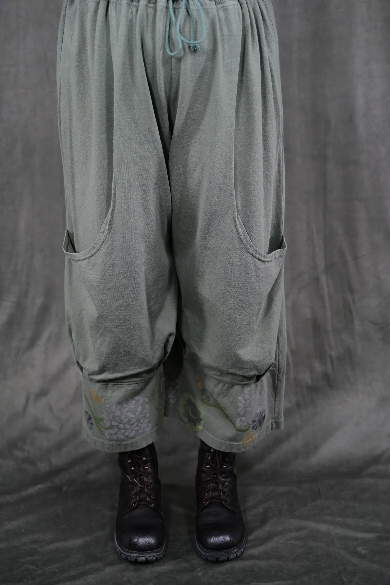 V1475 Lillie Pads On The Bog Pant-P